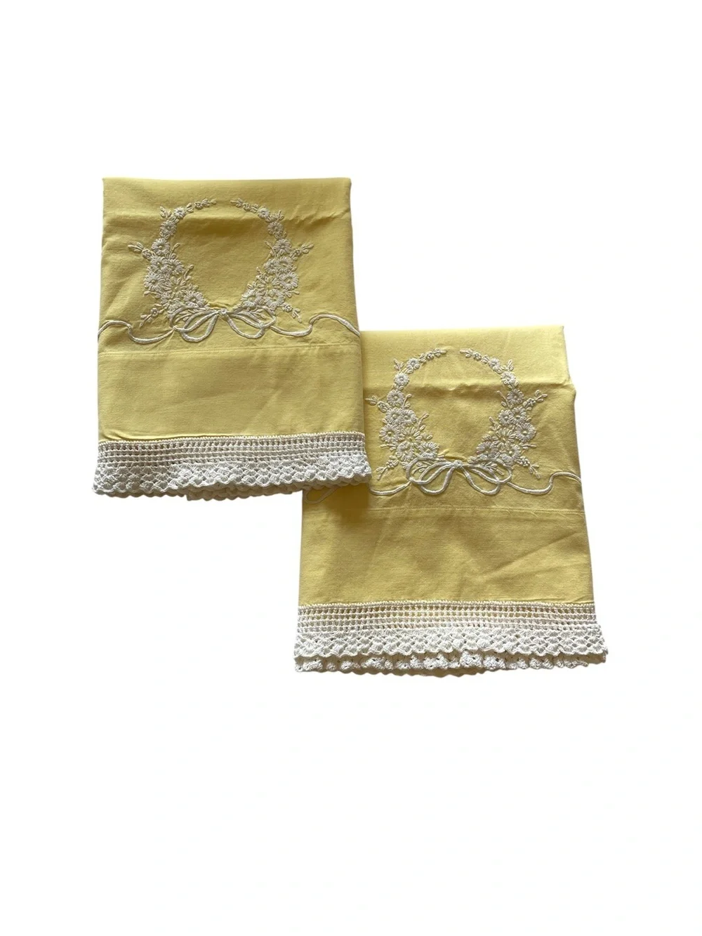 VINTAGE SET OF SOFT YELLOW EMBROIDERED & CROCHETED PILLOWCASES